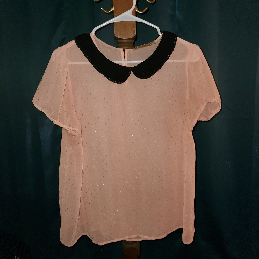 💘Adorable Mesh Top!